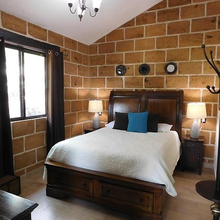 Cabanas, Suites Y Habitaciones Rancho San Jorge Bernal Esterno foto