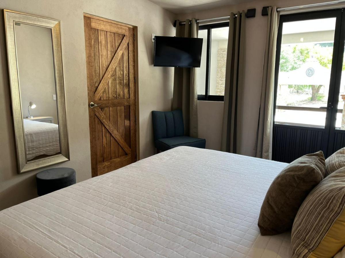 Cabanas, Suites Y Habitaciones Rancho San Jorge Bernal Esterno foto