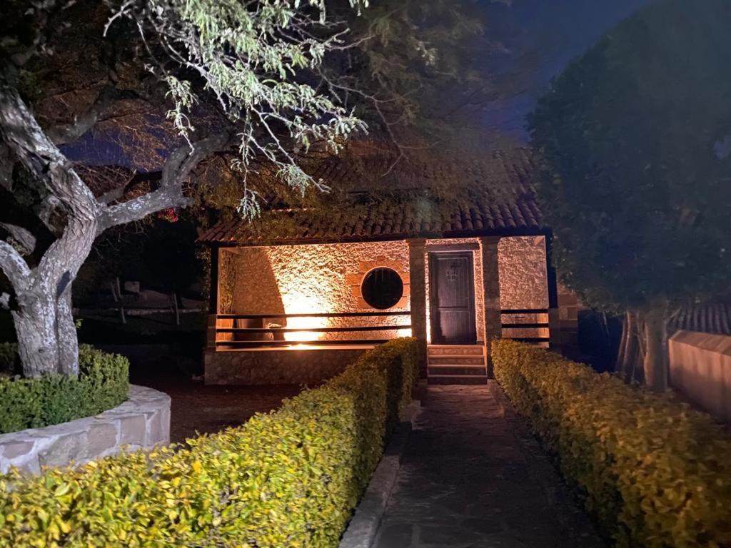 Cabanas, Suites Y Habitaciones Rancho San Jorge Bernal Esterno foto
