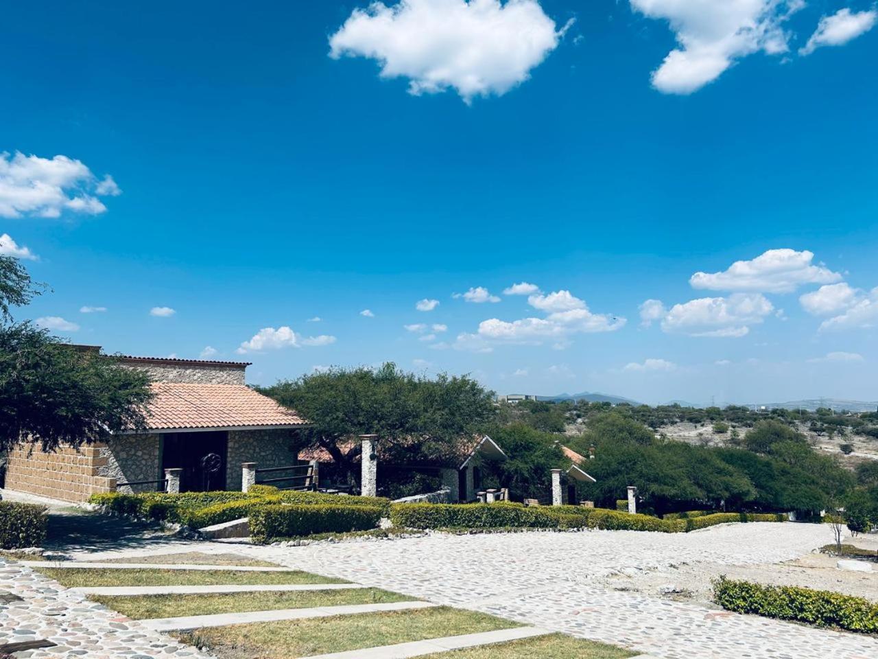 Cabanas, Suites Y Habitaciones Rancho San Jorge Bernal Esterno foto