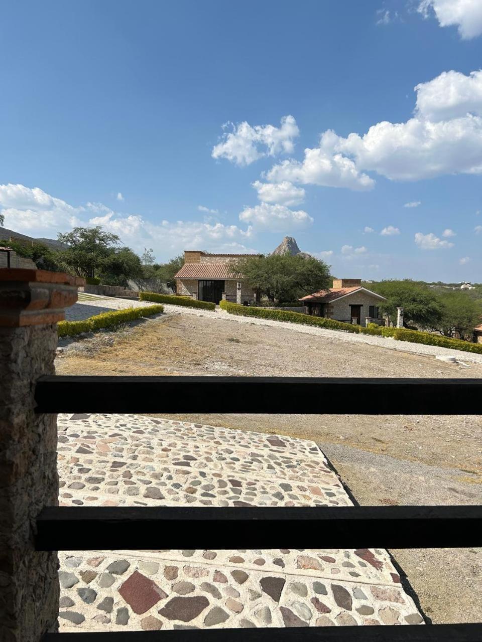 Cabanas, Suites Y Habitaciones Rancho San Jorge Bernal Esterno foto