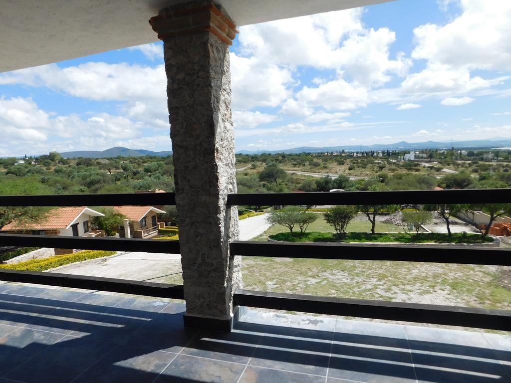 Cabanas, Suites Y Habitaciones Rancho San Jorge Bernal Esterno foto